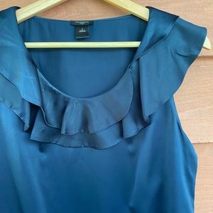 ANN TAYLOR | Sleeveless Top with Ruffle Neckline | Like New | Women’s Size: 8